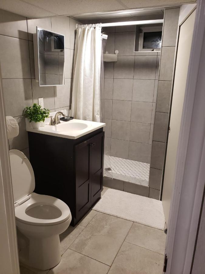 2Plex, Choose, 1Of 2 Entire Units Apparts Hamilton Exterior foto